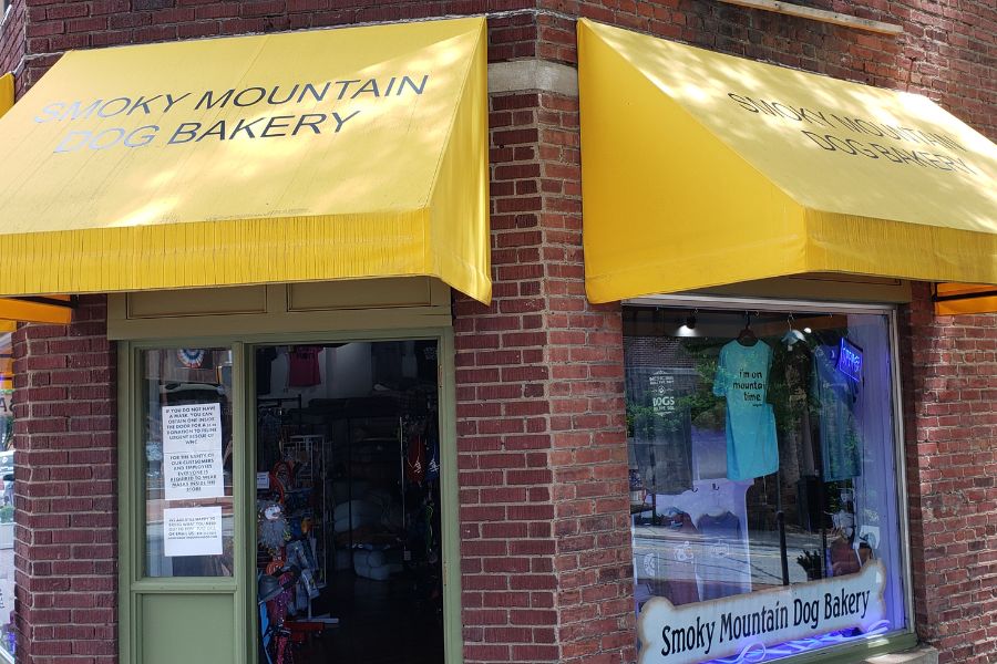 Smokey Mountain Dog Bakery